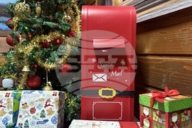 Самоков - ледена пързалка - къща на елфа Джингълс