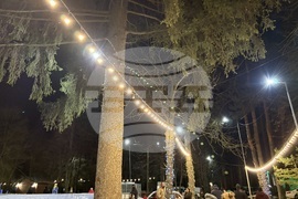 Самоков - ледена пързалка - къща на елфа Джингълс