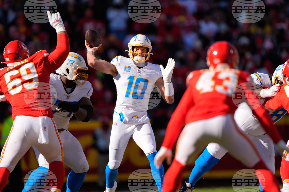 Chargers Chiefs Football