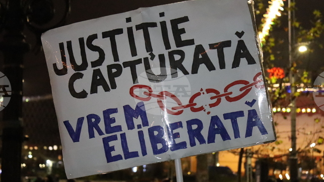 Журналисти и неправителствени организации в Румъния изразиха подкрепа към разследващ сайт след разкрития за злоупотреби в съдебната система
