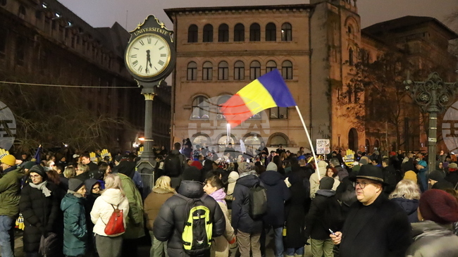 Националистите в Румъния са начело в социологическо проучване; почти тотален икономически песимизъм цари сред румънците, показва анкета