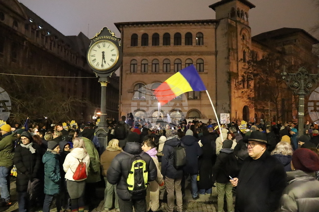 Националистите в Румъния са начело в социологическо проучване; почти тотален икономически песимизъм цари сред румънците, показва анкета