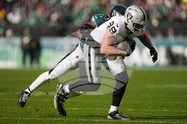 Raiders Eagles Football