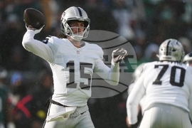 Raiders Eagles Football