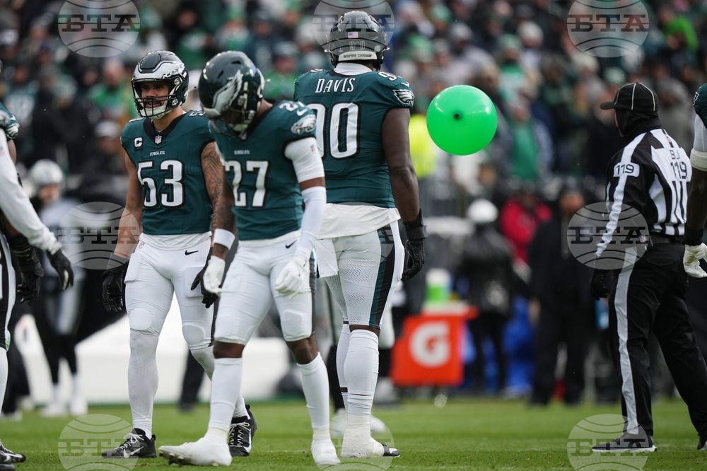 Raiders Eagles Football