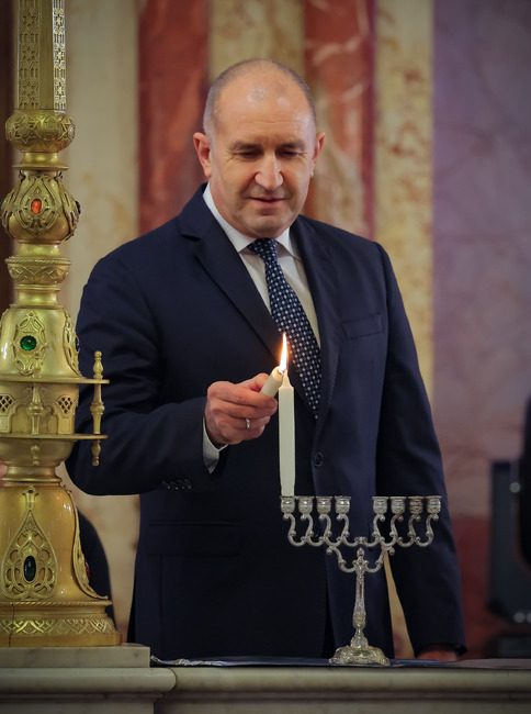 Румен Радев: Единственият начин да съхраним мъдростта на предците си е като помним поуките от миналото, отстоявайки мира и толерантността