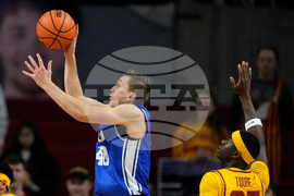 E Illinois Iowa St Basketball