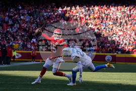 Chargers Chiefs Football