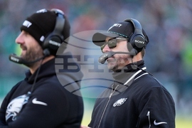 Raiders Eagles Football