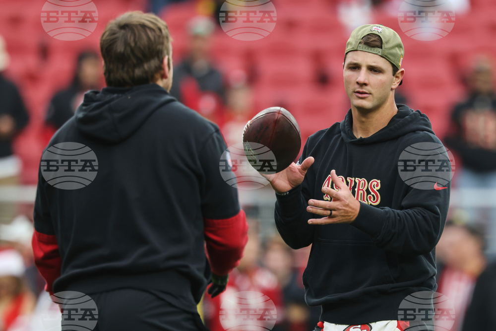 Titans 49ers Football