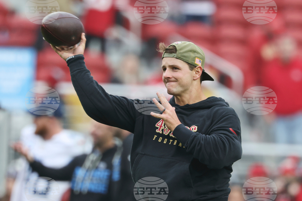 Titans 49ers Football