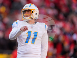 Chargers Chiefs Football