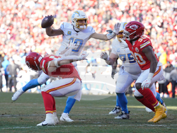 Chargers Chiefs Football