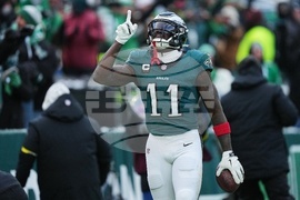 Raiders Eagles Football