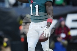 Raiders Eagles Football