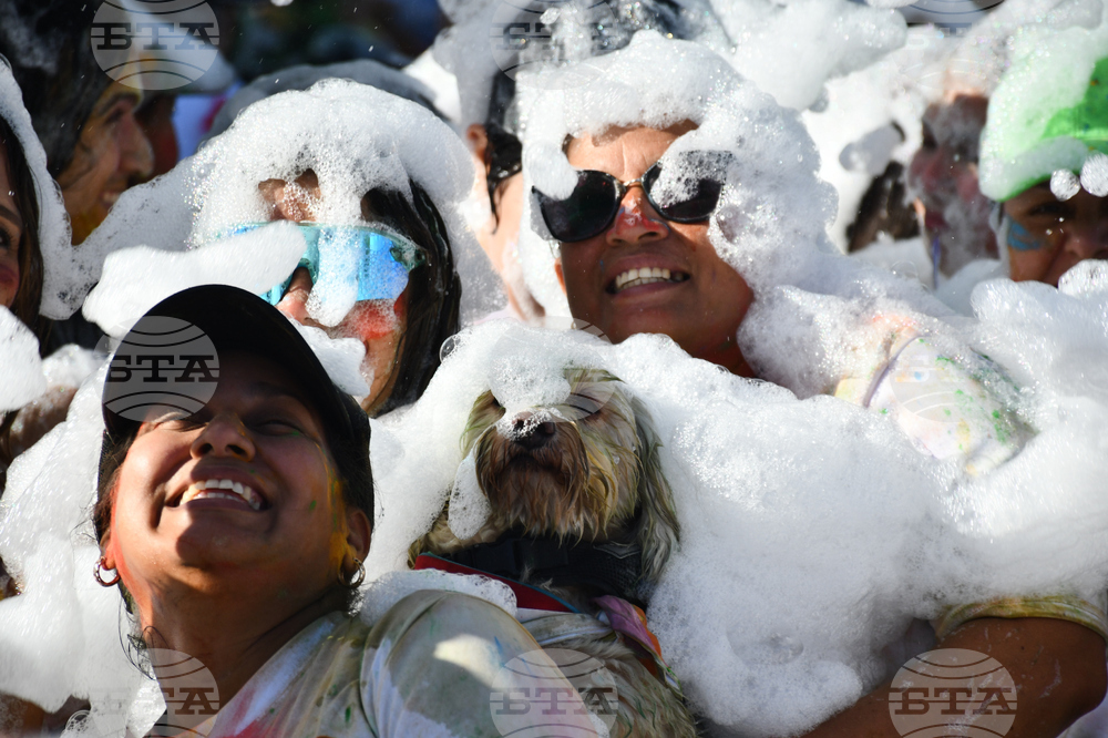 Venezuela Community Walk
