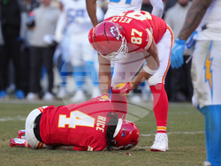 Chargers Chiefs Football