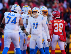 Chargers Chiefs Football