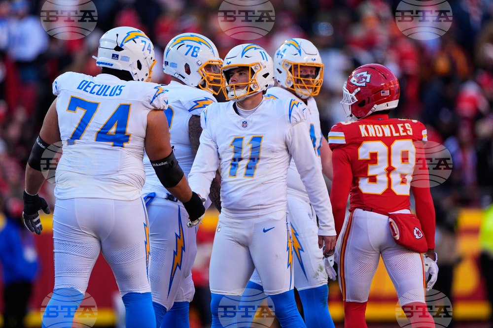 Chargers Chiefs Football