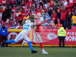 Chargers Chiefs Football