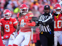 Chargers Chiefs Football