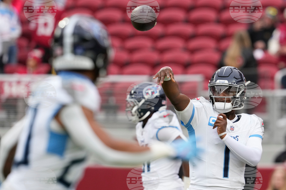 Titans 49ers Football