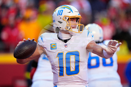 Chargers Chiefs Football