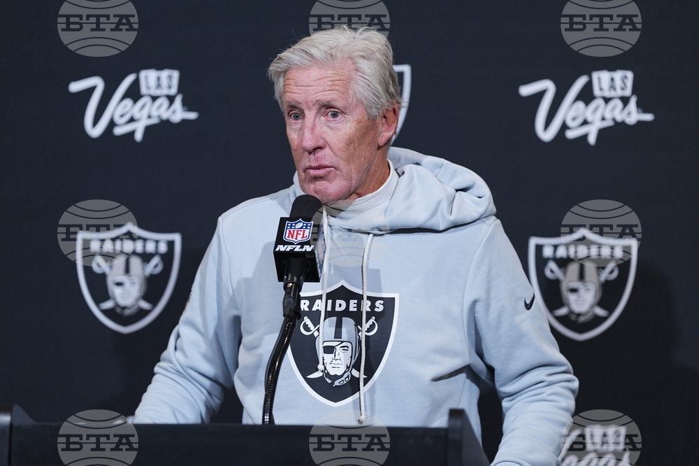 Raiders Eagles Football