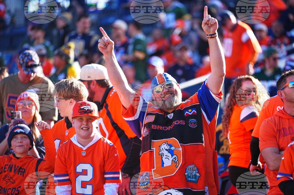 Packers Broncos Football