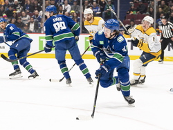 Predators Canucks Hockey