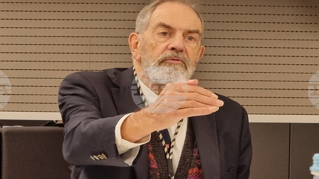 Единният пазар изисква единна валута, убеден е проф. д-р Жорже Брага де Маседо, бивш финансов министър на Португалия