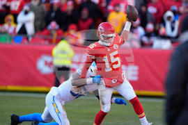 Chargers Chiefs Football