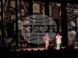 Спектакълът „100 години Георги Парцалев“ в зала 1 на НДК, снимка – Даниел Димитров/ БТА