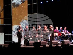 Спектакълът „100 години Георги Парцалев“ в зала 1 на НДК, снимка – Даниел Димитров/ БТА