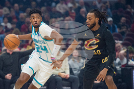 Hornets Cavaliers Basketball