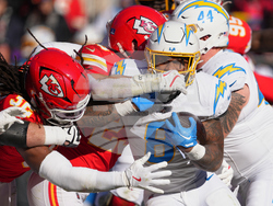 APTOPIX Chargers Chiefs Football