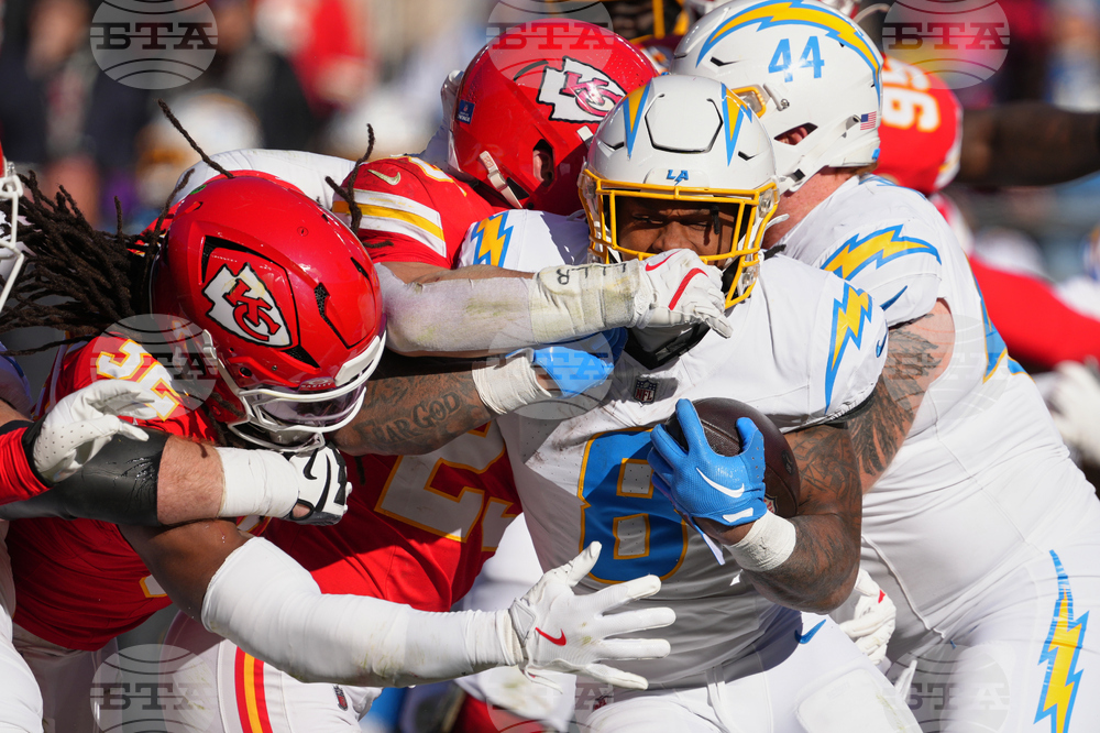 APTOPIX Chargers Chiefs Football