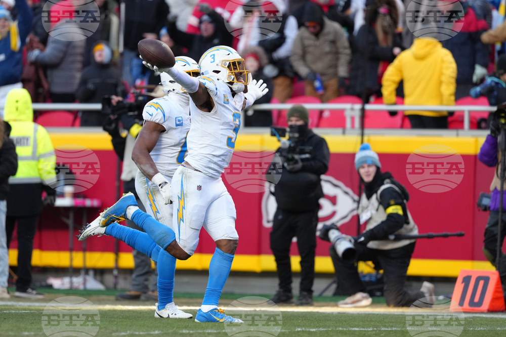 Chargers Chiefs Football