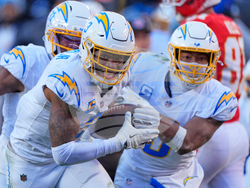 Chargers Chiefs Football