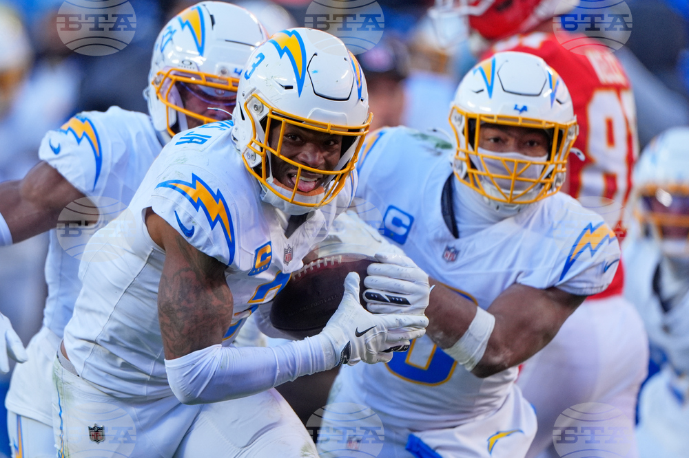 Chargers Chiefs Football