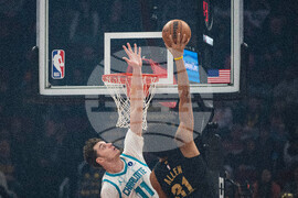 Hornets Cavaliers Basketball