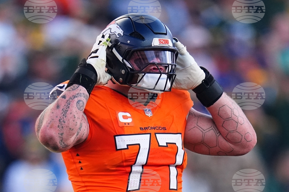 Packers Broncos Football