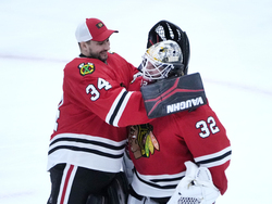 Senators Blackhawks Hockey