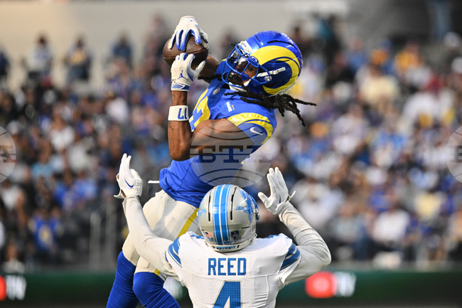 APTOPIX Lions Rams Football