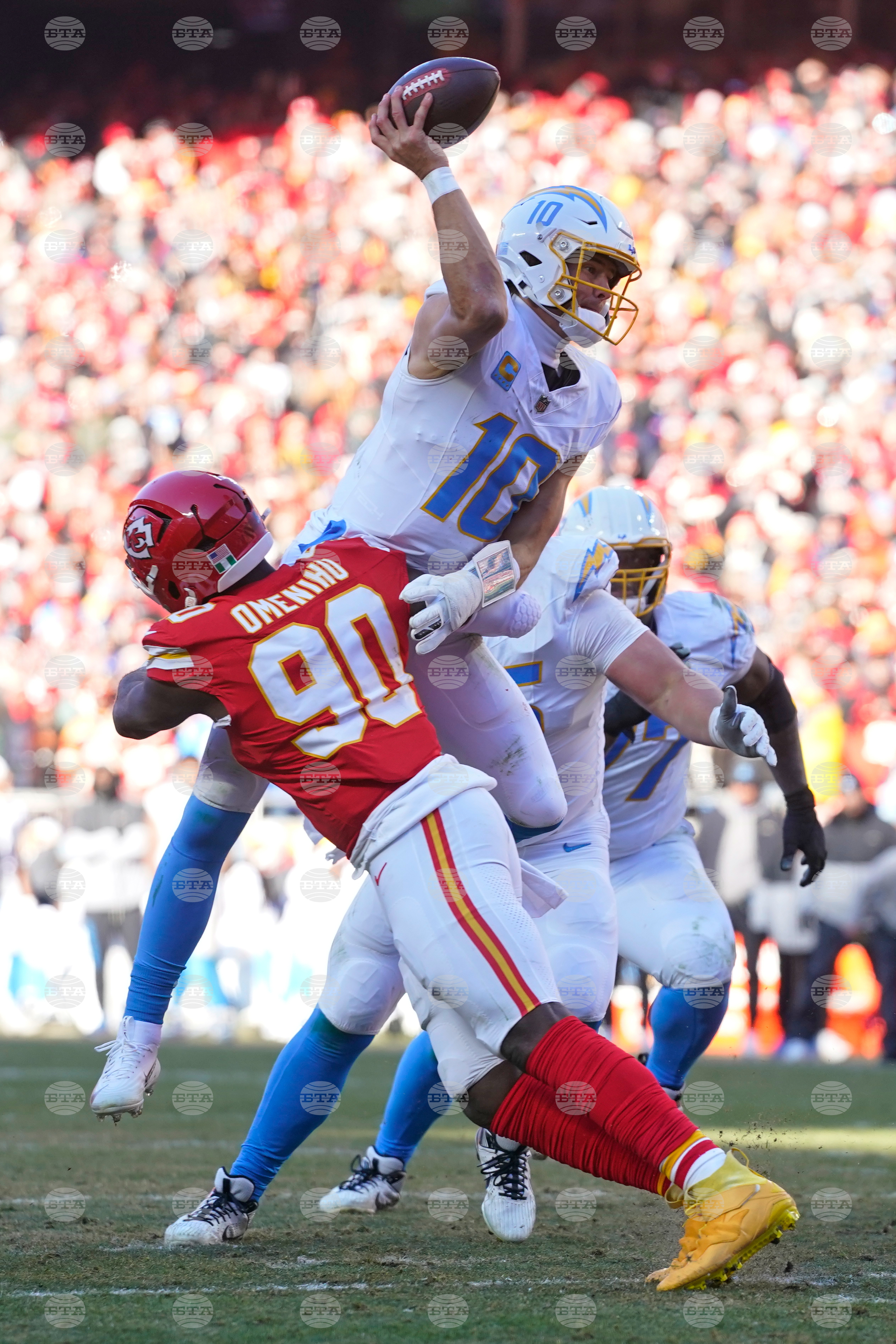 APTOPIX Chargers Chiefs Football