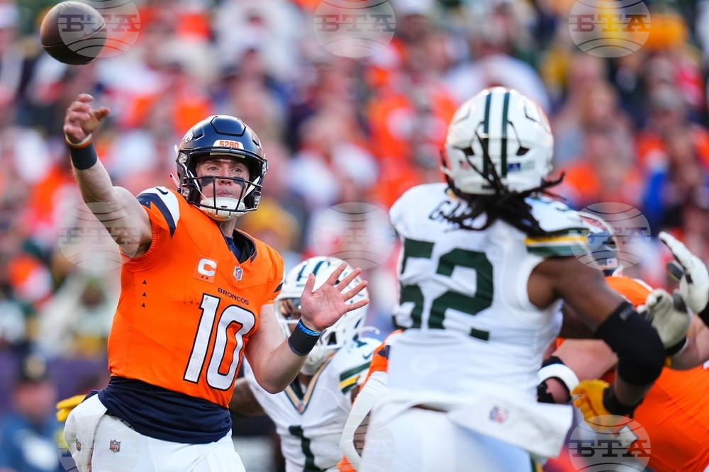 Packers Broncos Football