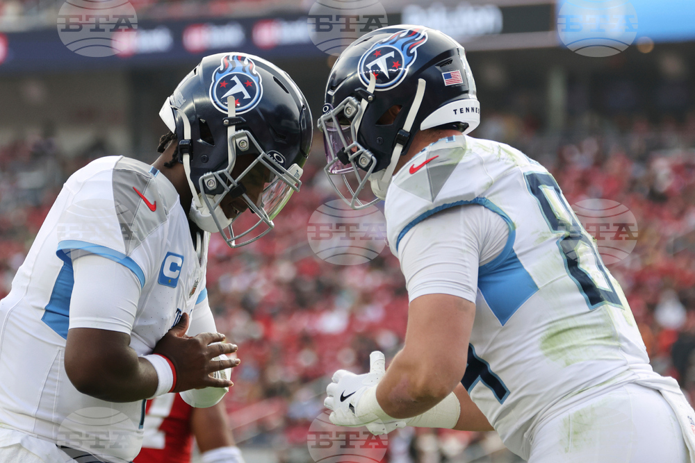 Titans 49ers Football