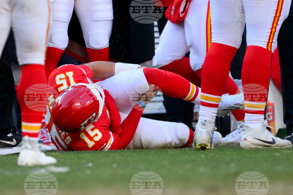 Chargers Chiefs Football