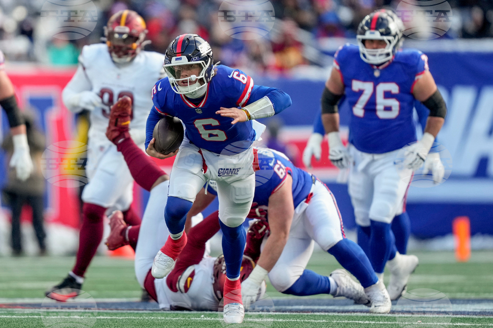 Commanders Giants Football