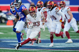 Commanders Giants Football